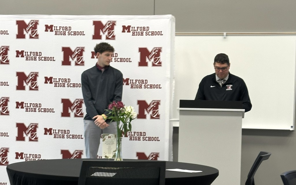 MHS Principal Kevin McKenna hosted a Top Academic breakfast for our Top 10 Seniors. Congratulations to the following students: Ralph Walter, Michael Hall, Kyle O'Rourke, Amelia Brennan, Valedictorian Lily Hardin, Salutatorian Gavin Hess, Nolan Treder, Jacob Schrader, Timothy Tiedje, and Nicholas Dziedzic.