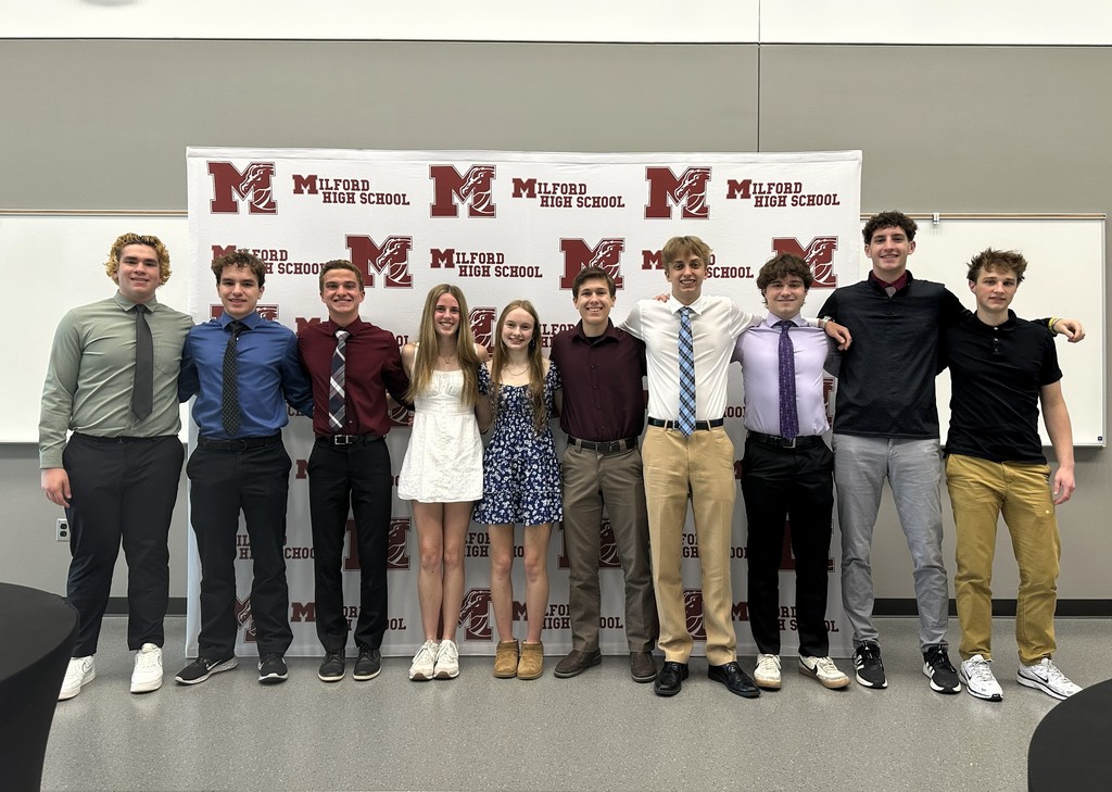 MHS Principal Kevin McKenna hosted a Top Academic breakfast for our Top 10 Seniors. Congratulations to the following students: Ralph Walter, Michael Hall, Kyle O'Rourke, Amelia Brennan, Valedictorian Lily Hardin, Salutatorian Gavin Hess, Nolan Treder, Jacob Schrader, Timothy Tiedje, and Nicholas Dziedzic.