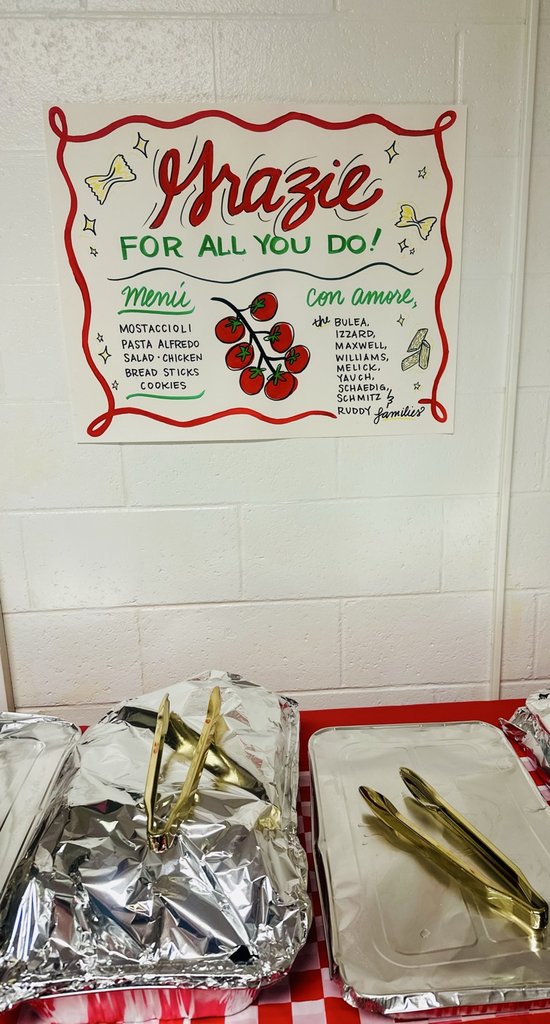 Thank you to the Bulea, Izzard, Maxwell, Williams, Melick, Yauch, Schaedig, Shmitz and Ruddy families for this week's Adopt a Lounge. It was outstanding! #wearemuir #community