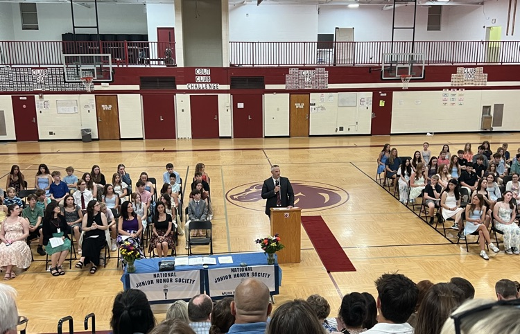  Congratulations to our NJHS students who were honored and inducted at last night's ceremony. The future is bright! #wearemuir