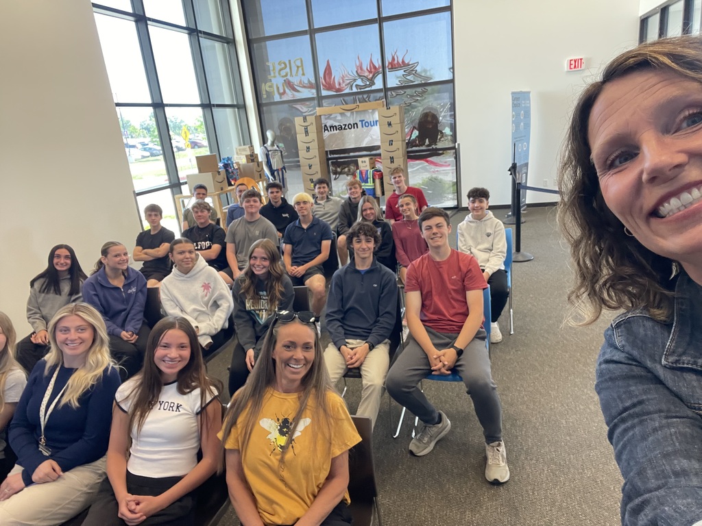 This week the College & Career Centers at Milford and Lakeland teamed up to tour an Amazon Fulfillment Warehouse! Students were able to see where human resources meet robotics at their massive, high-tech warehouse in Pontiac. Here Amazon receives, stores, picks, packs and ships customer orders via trucks, planes and even DRONES. Amazing!