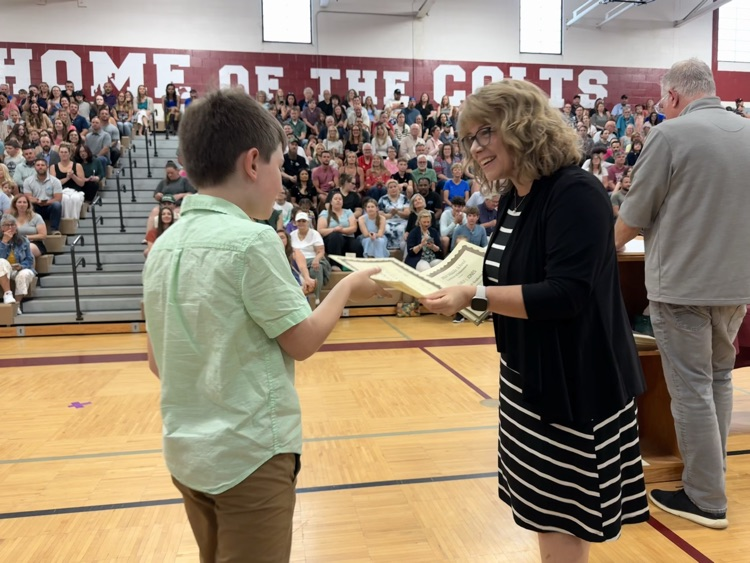 Congratulations to all of the Muir students who were recognized at our Academic Honors Night! Keep up the great work! #wearemuir