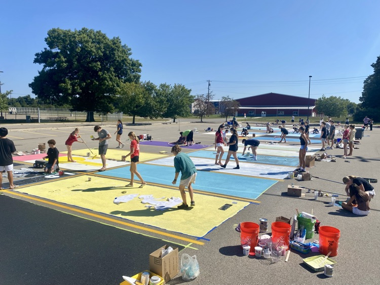 Milford Seniors brought creativity and community to the parking lot today, as they participated in senior painted parking spaces. Great job Mavs! #beaMAV