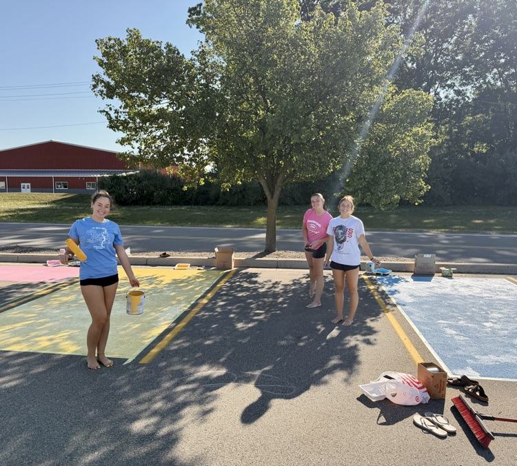 Milford Seniors brought creativity and community to the parking lot today, as they participated in senior painted parking spaces. Great job Mavs! #beaMAV