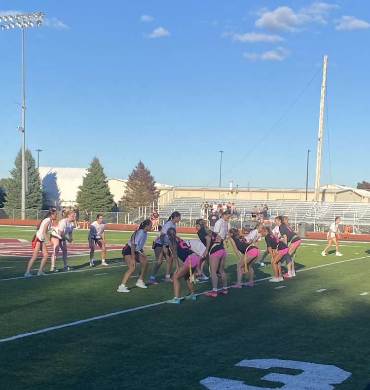 Homecoming week kicked off with some Powder-Puff football action on the gridiron. Seniors and Sophomores came away victorious over the Juniors and Freshman in two hard fought games. Great job players, coaches and volunteers! #BeAMAV 