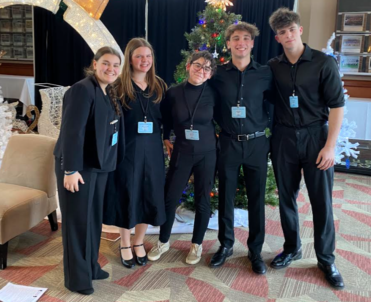 Lakeland & IAW students at Thespian festival