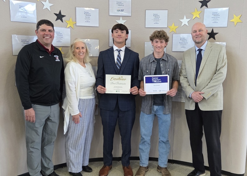 CONGRATULATIONS to Huron Valley's CTE Students of the Year from Lakeland and Milford High Schools. The students were recognized on April 26th at Oakland Schools.