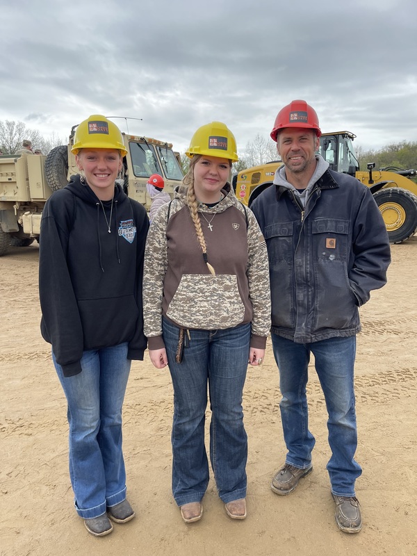 MHS Field trip to MUST Construction in Howell MI