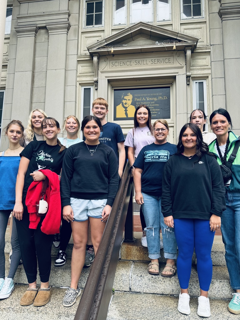 HS Anatomy spent the day at St.Louis University participating in their AIMS program. They received great hands on experience in the cadaver lab and learned a lot! 