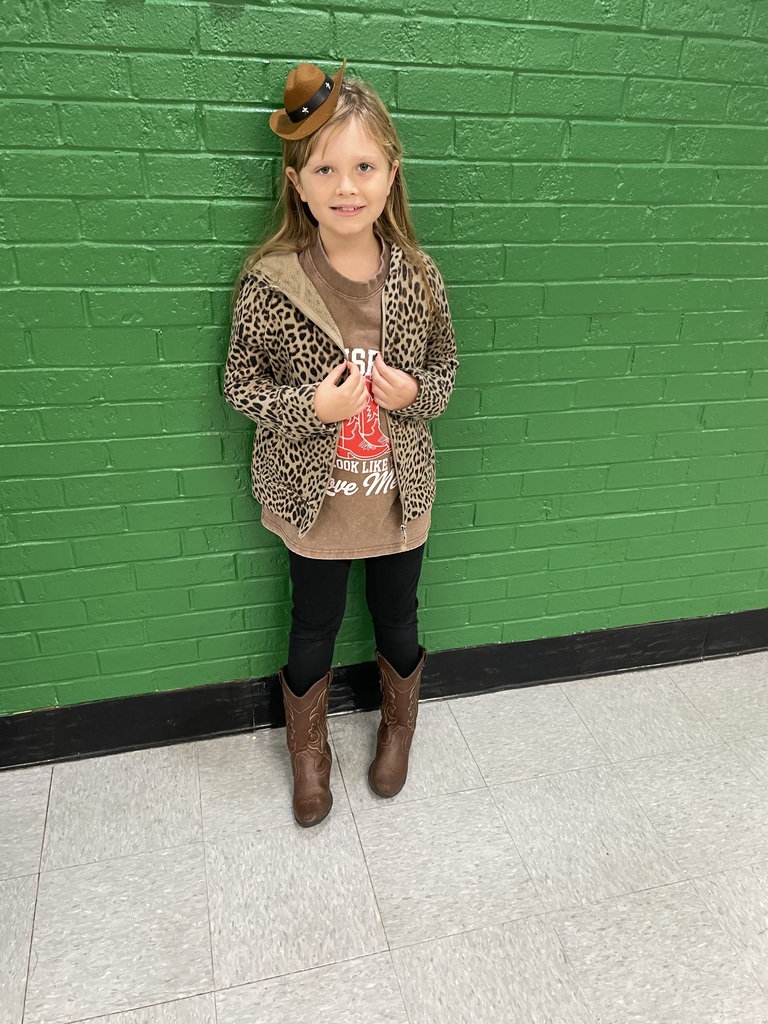 Day 1 of Red Ribbon week.  Elementary winners for Country vs Country Club.