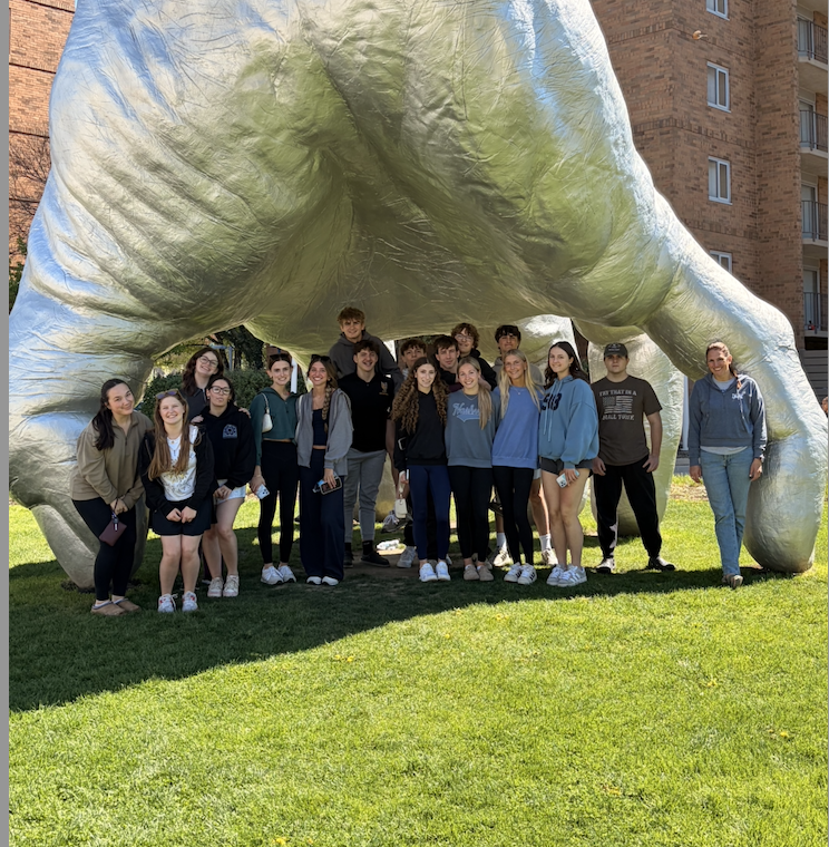 The Top Chef Desserts and Iron Chef classes visit the West Side Market and Little Italy! 