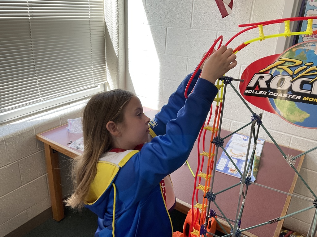 In Design Technology, students in grades 3 and 4 had the opportunity to exercise student voice and choice by participating in a hands-on engineering project that interested them. Many students chose to collaborate on this large K’NEX roller coaster, working together over time to follow the design and bring it to life piece by piece.