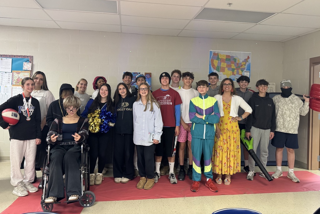  Our Spanish classes recently brought language learning to life with a fun and creative fashion show!