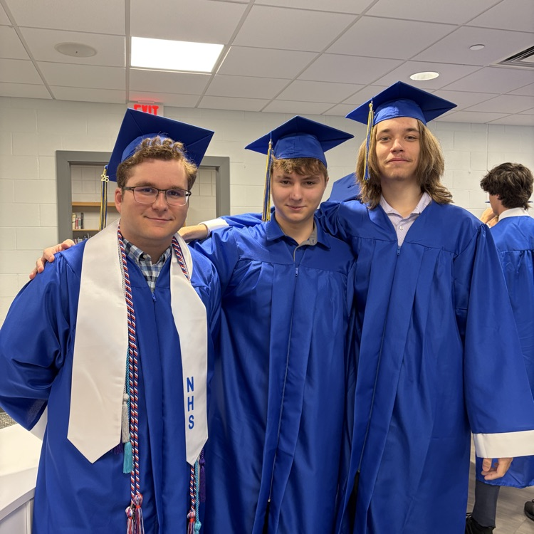 🎓 Today’s the day! Congratulations to the Independence High School Class of 2026! As graduates arrive with family and friends, we are proud to celebrate a class that has truly been Cultivating a Legacy of Excellence. 💙💛