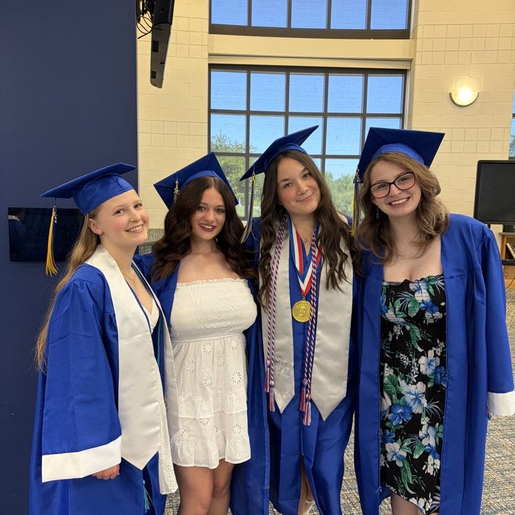 🎓 Today’s the day! Congratulations to the Independence High School Class of 2026! As graduates arrive with family and friends, we are proud to celebrate a class that has truly been Cultivating a Legacy of Excellence. 💙💛