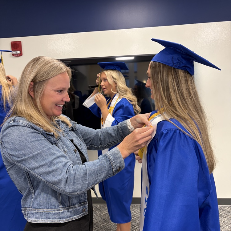 🎓 Today’s the day! Congratulations to the Independence High School Class of 2026! As graduates arrive with family and friends, we are proud to celebrate a class that has truly been Cultivating a Legacy of Excellence. 💙💛