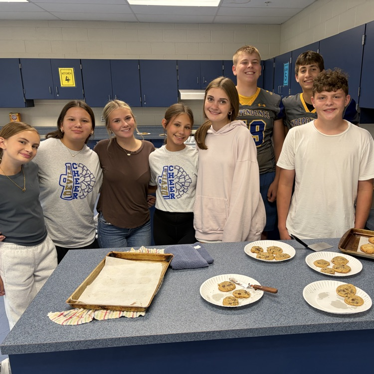 A happy Foods 101 Family! First lab of the year!!!