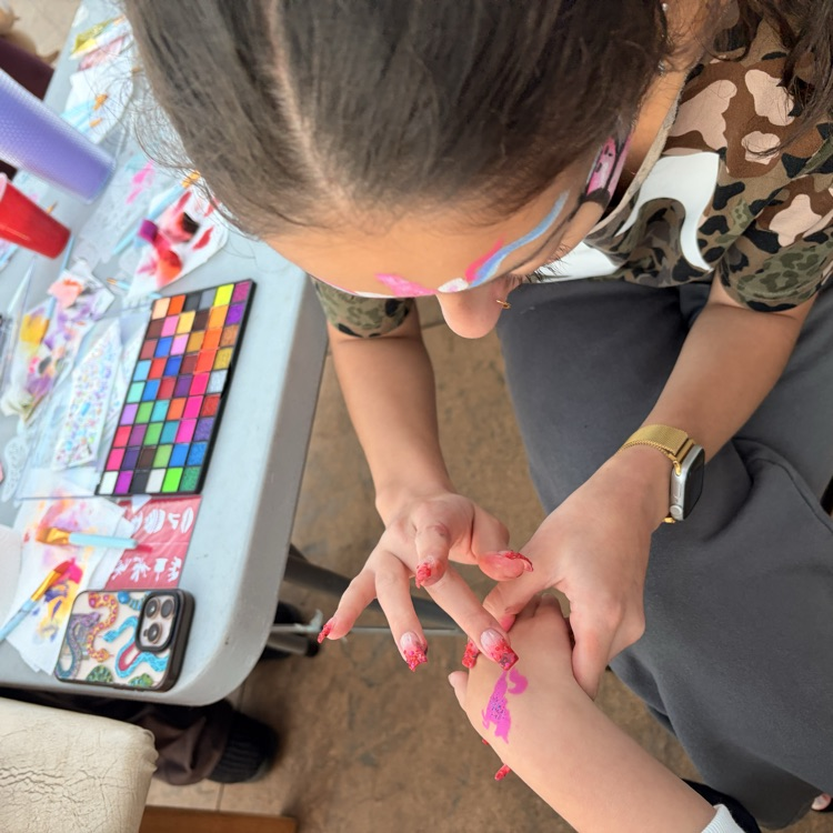 face painting