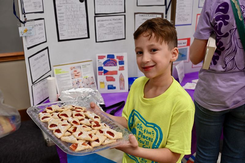 Independence Middle and Primary School Cultural Fair Returned March 19 with “Oh, the Places You’ll Go” Theme