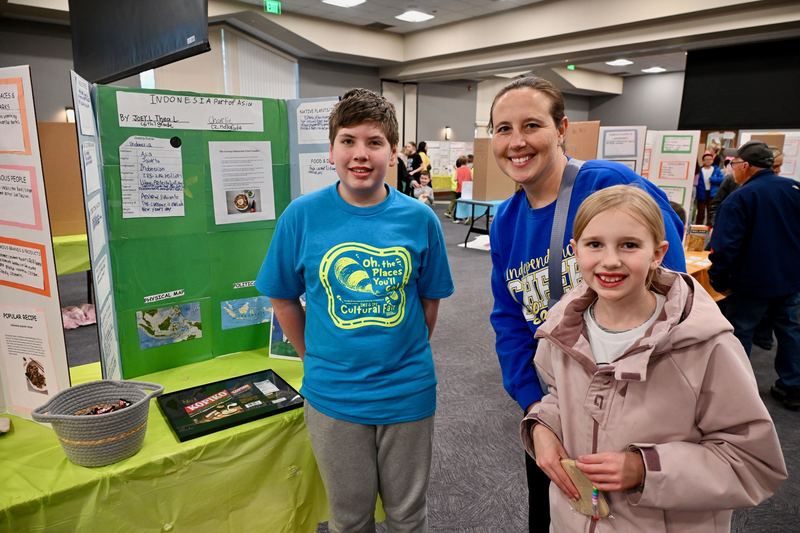 Independence Middle and Primary School Cultural Fair Returned March 19 with “Oh, the Places You’ll Go” Theme