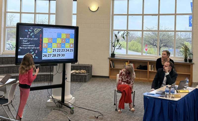 students presenting on math