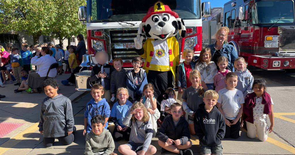 Class posing with Safety Pup