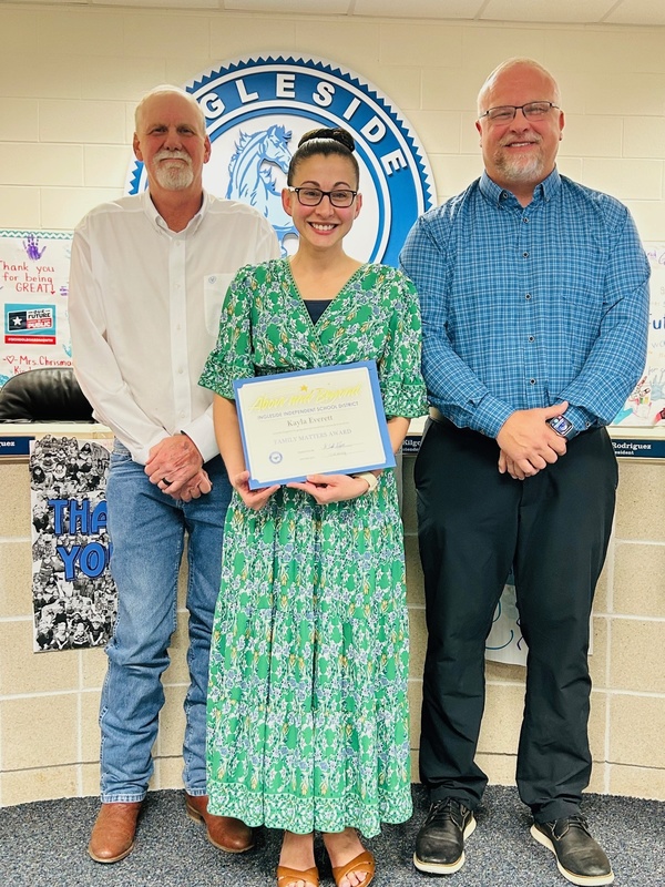 Kayla Everett- Family Matters Award