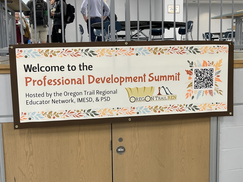 summit sign