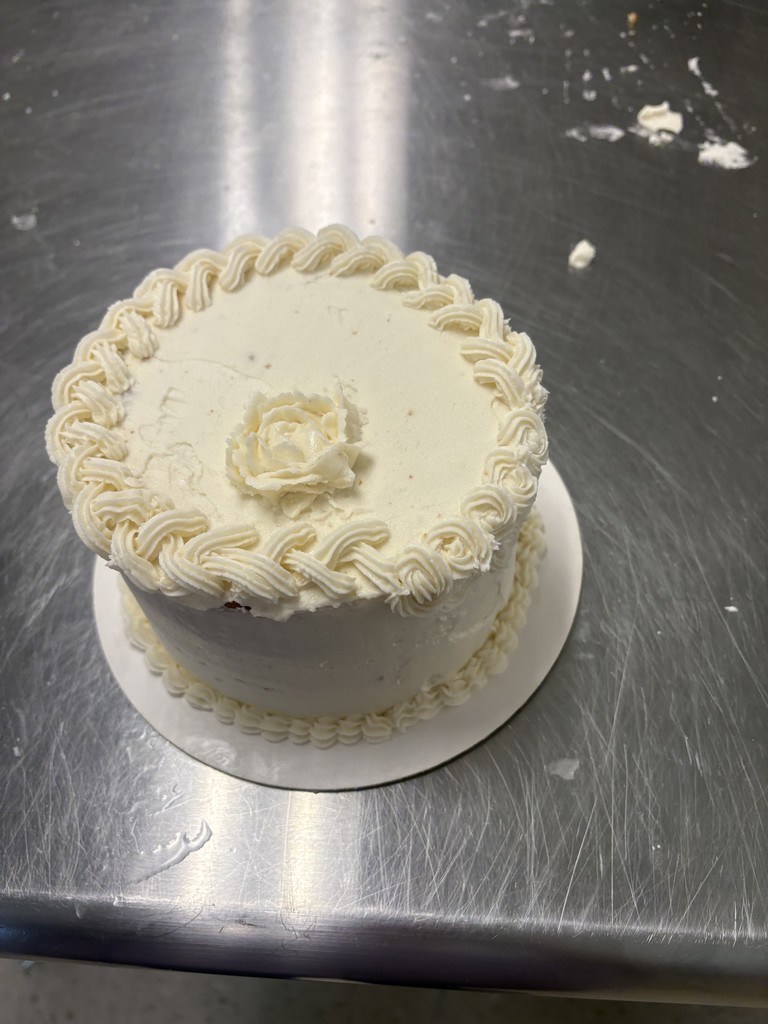 cake with white frosting