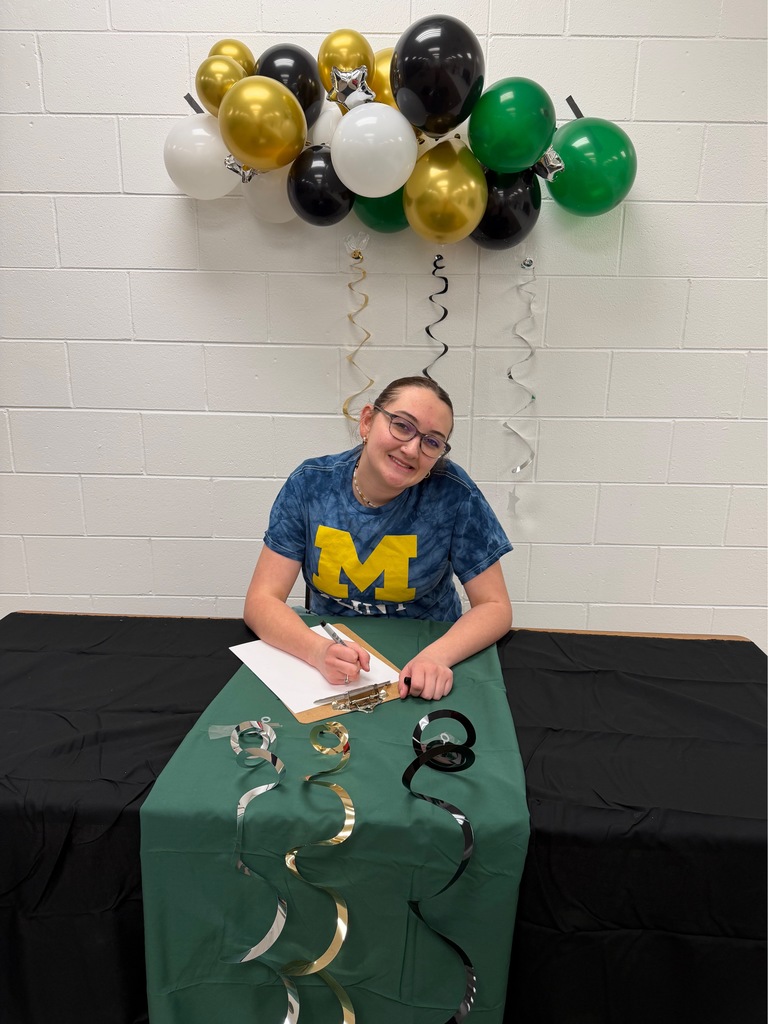 Signing senior