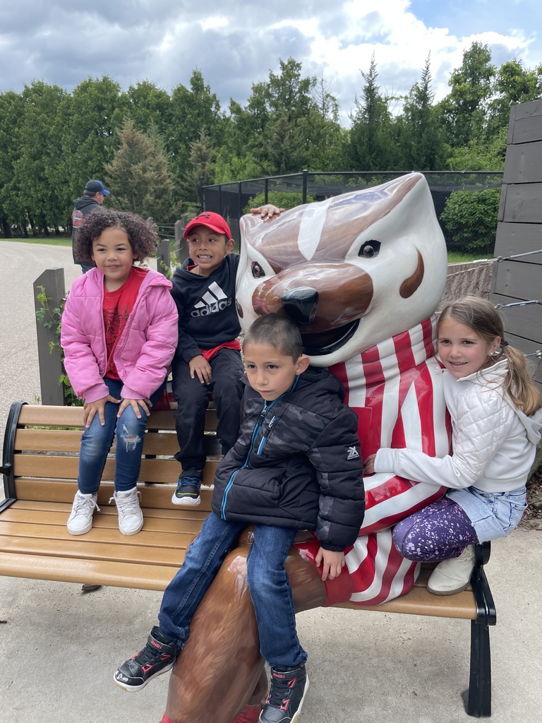Kindergarten zoo trip