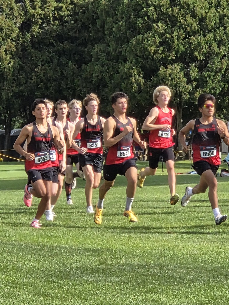 Boys team racing at River Valley