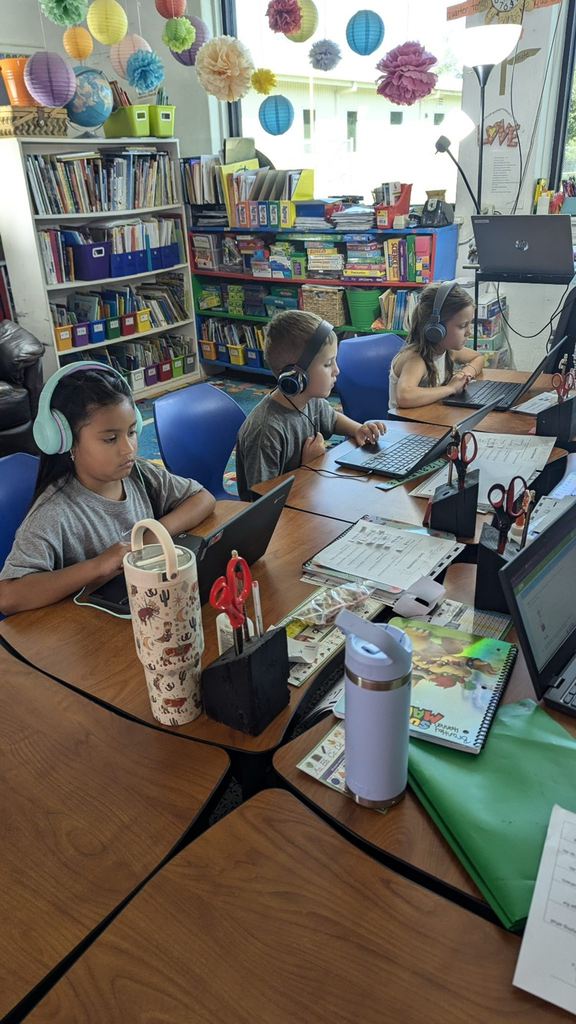 2nd graders working