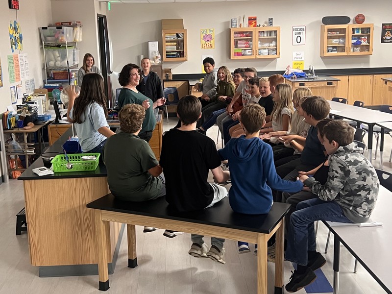 Students in electricity lab