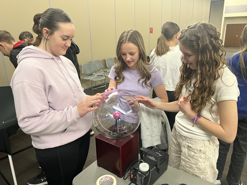 8th grade field trip pic