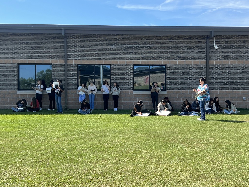 HS students view 9/11 fire truck