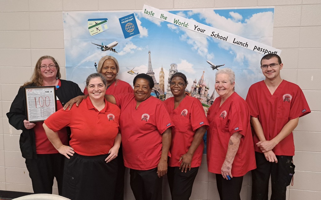 Lunchroom staff