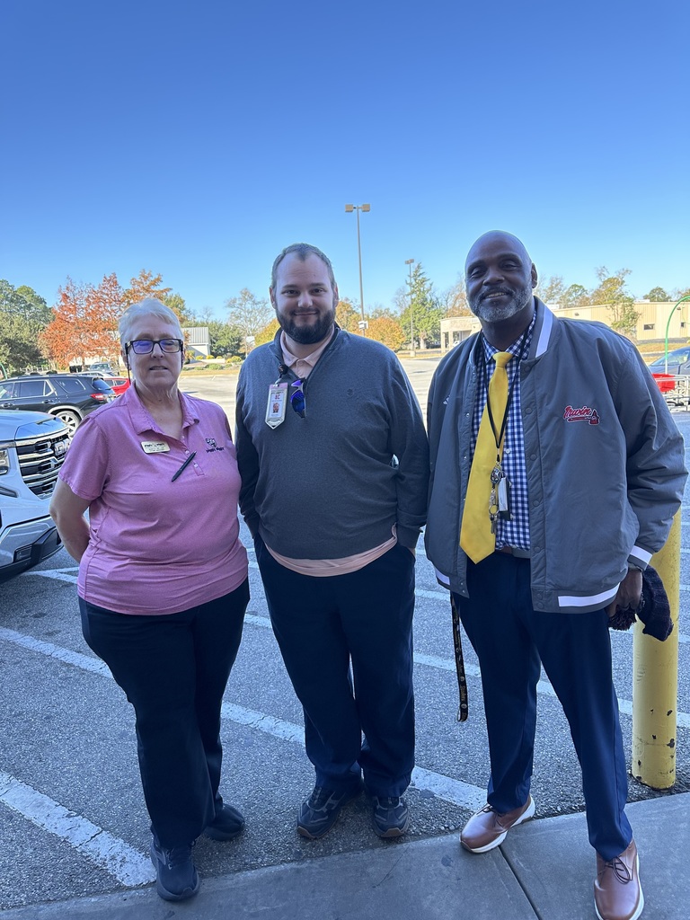 ICSS provides turkeys for thanksgiving