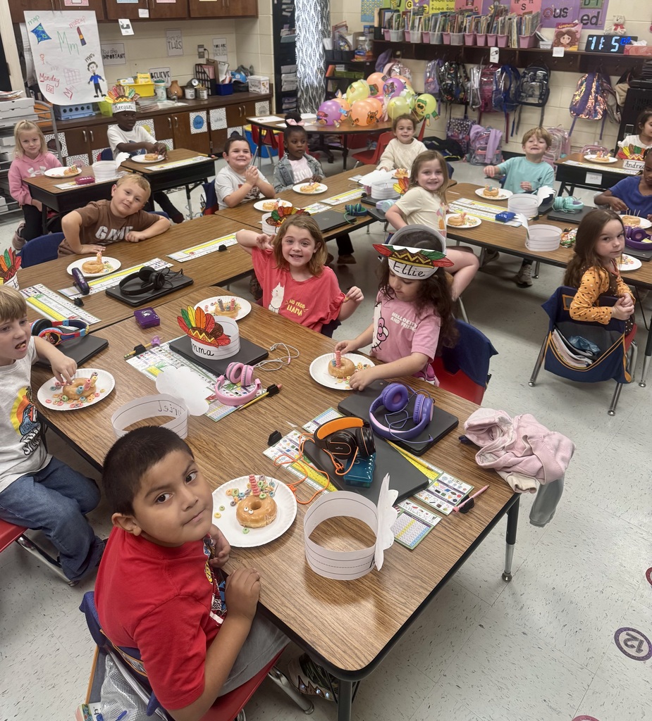 J Kendrick's Class Makes Turkey Donuts
