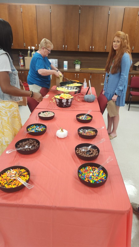 Popcorn Bar