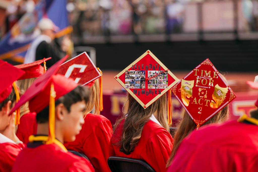 2025 IHS Graduation