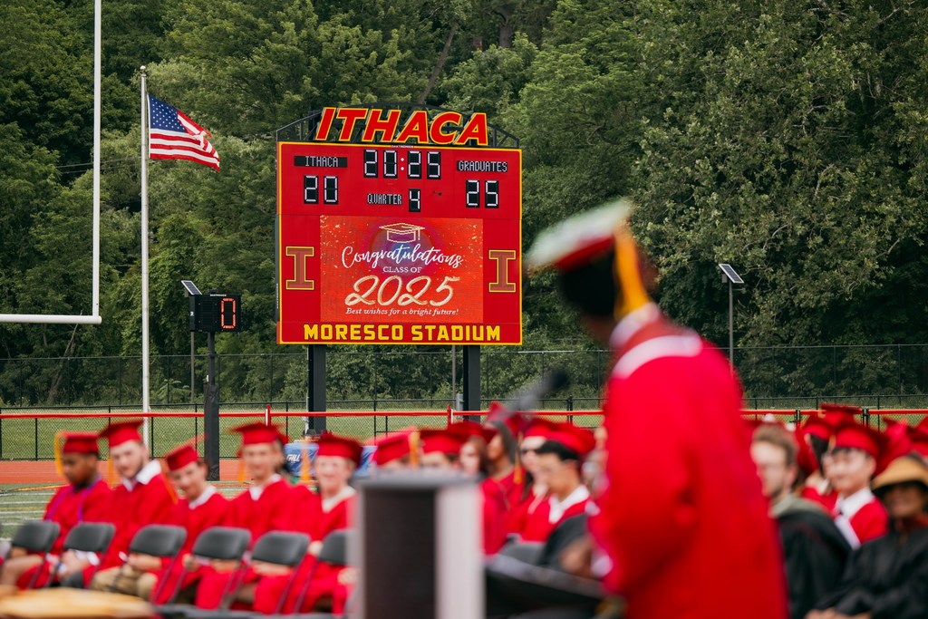 2025 IHS Graduation
