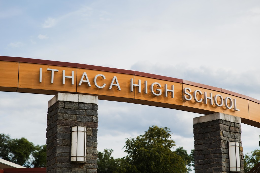 IHS new student tour