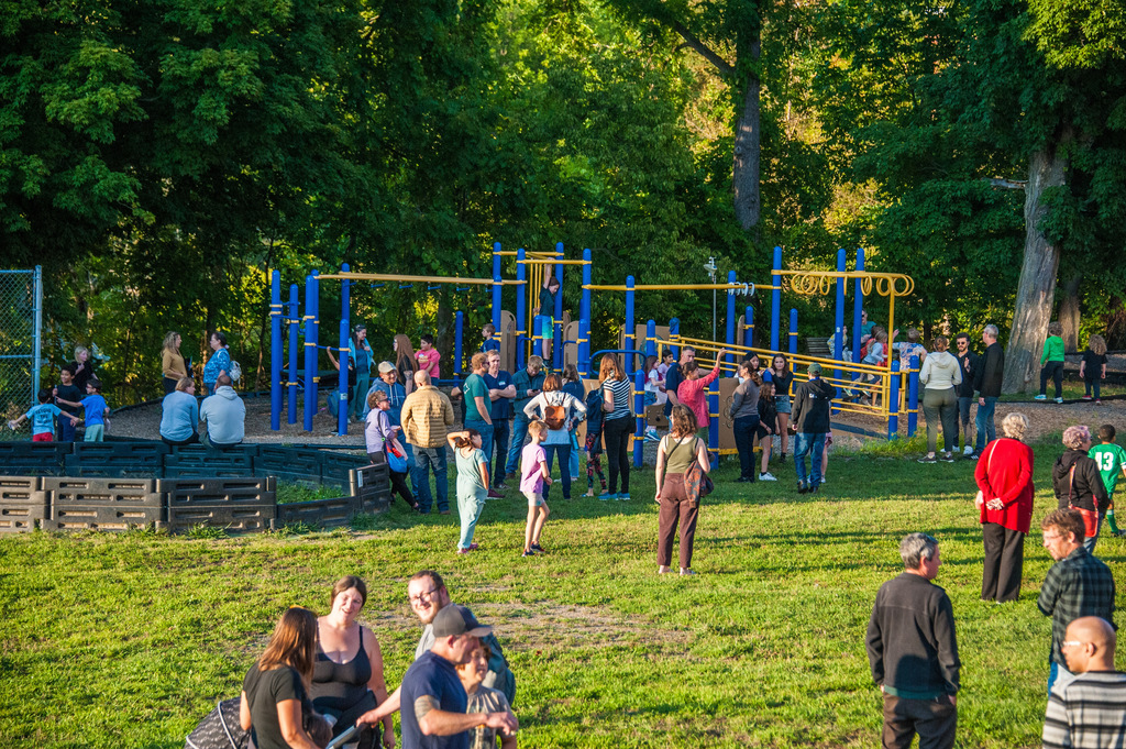 South Hill playground night