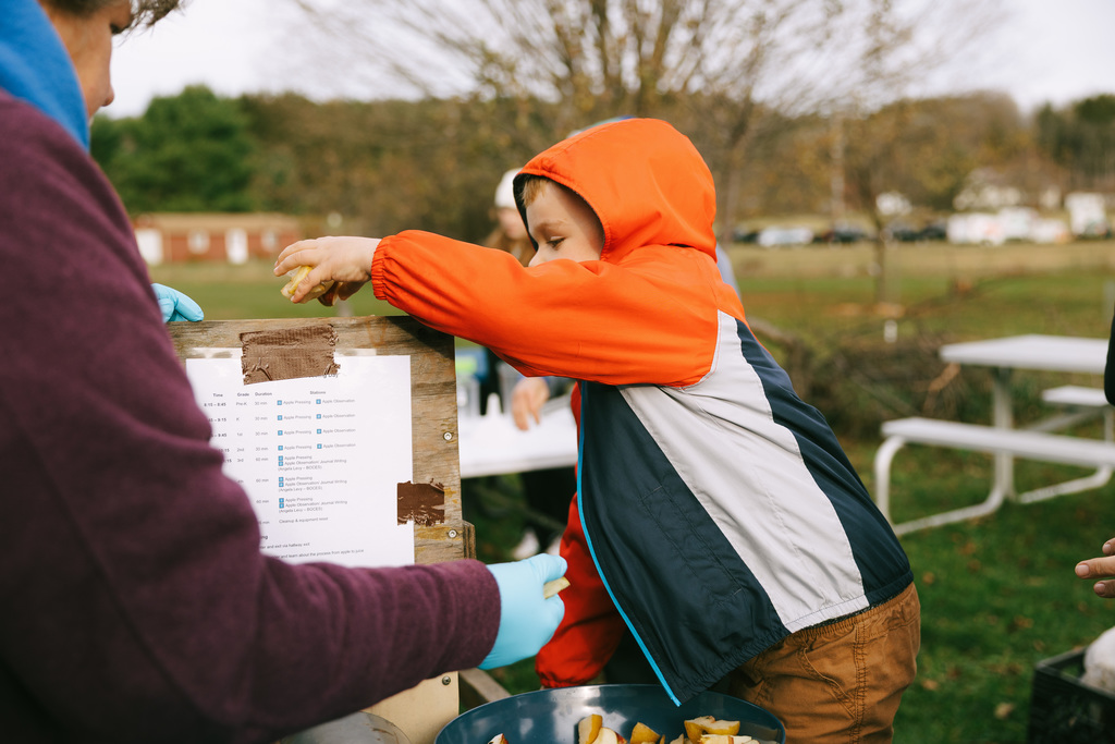 Enfield apple cider press event