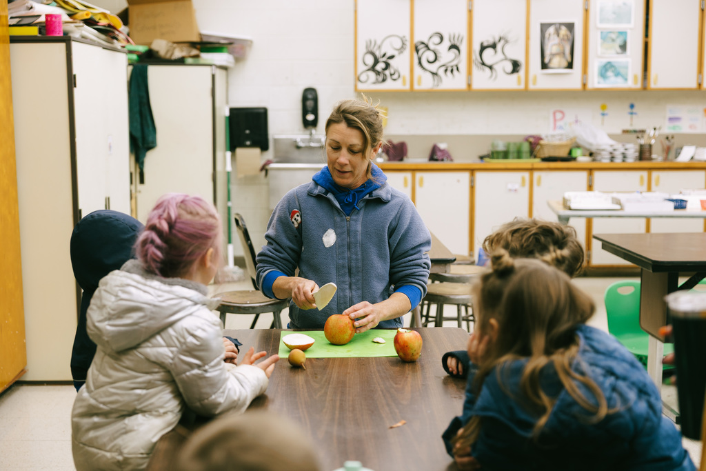 Enfield apple cider press event