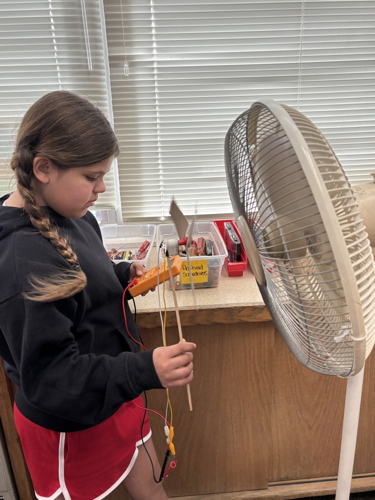students with turbine 