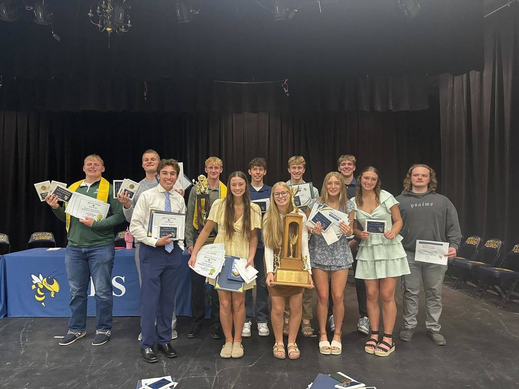 IHS Track Seniors and their multiple awards