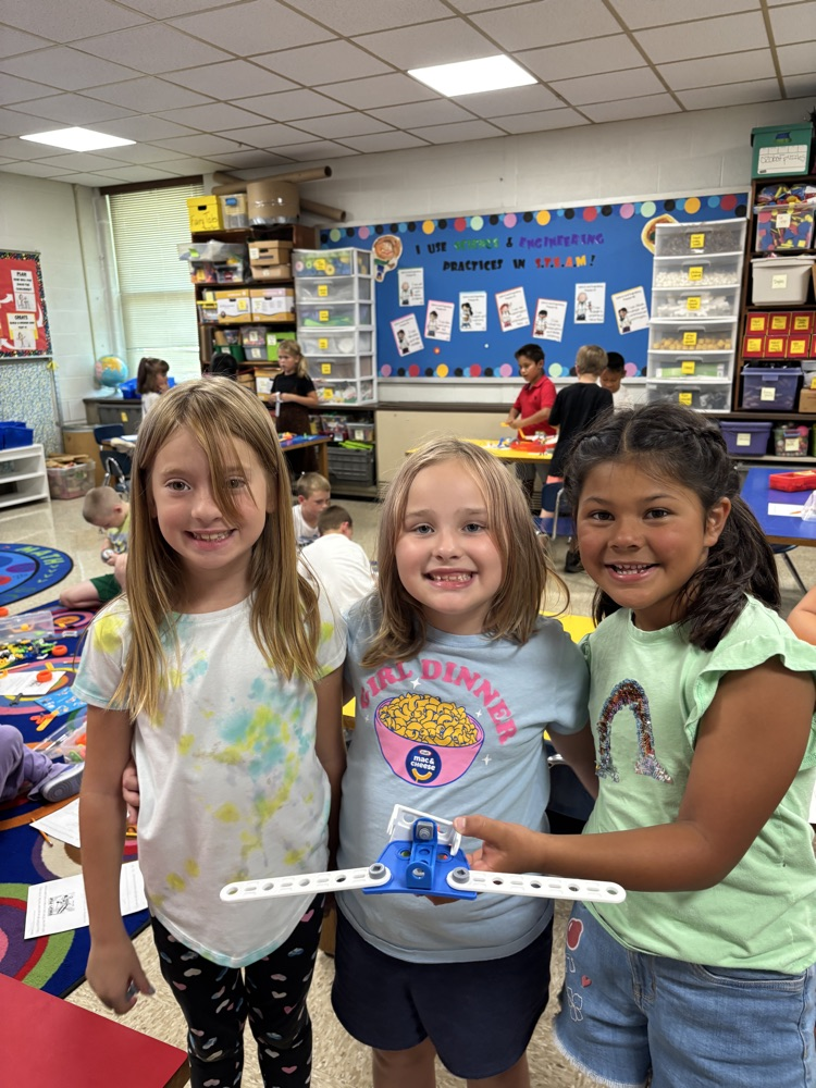 students with plane 