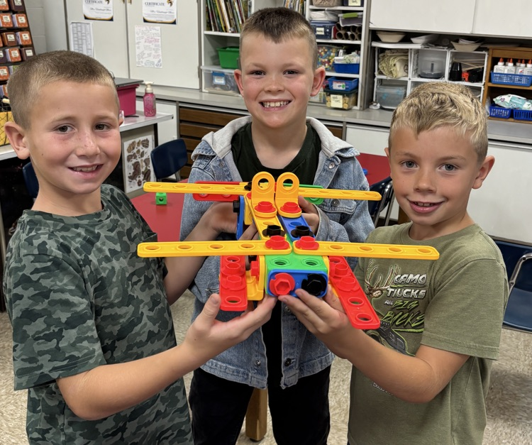 students with vehicle